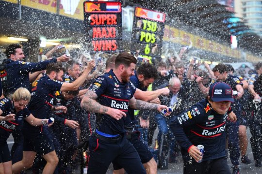 Marele Premiu de la Singapore este esențial pentru speranțele lui Verstappen de a câștiga titlul