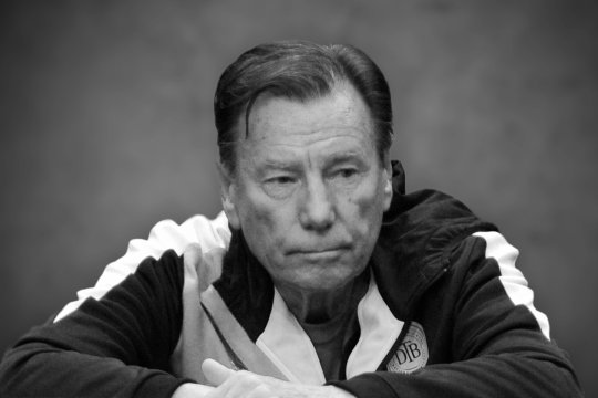 Doliu în lumea tenisului! Fostul adversar al lui Ilie Năstase a decedat la 86 de ani
