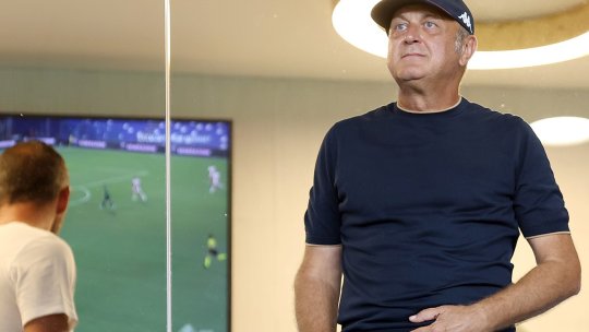 Titularul de la Rapid cedat fără sumă de transfer de Șucu a jucat doar două meciuri în ultimele 9 luni! Ce șansă nesperată i s-a ivit acum