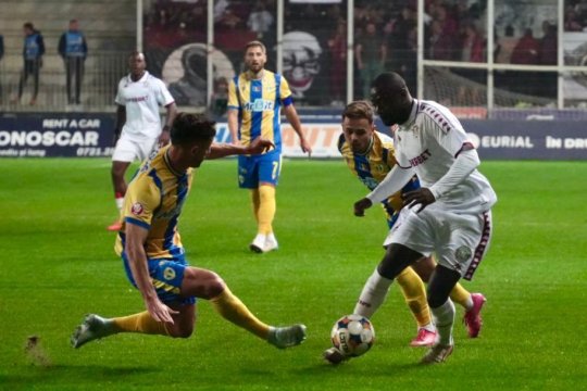 Petrolul Ploiești - Rapid București 0-1. Pașcanu aduce victoria rapidiștilor, care se apropie de liderul Universitatea Craiova