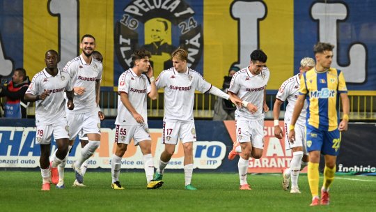 E mai mult rezervă la Rapid, dar a oferit o declarație admirabilă după victoria cu Petrolul: ”Nu m-am gândit să plec! Mulțumesc pentru șansa primită”