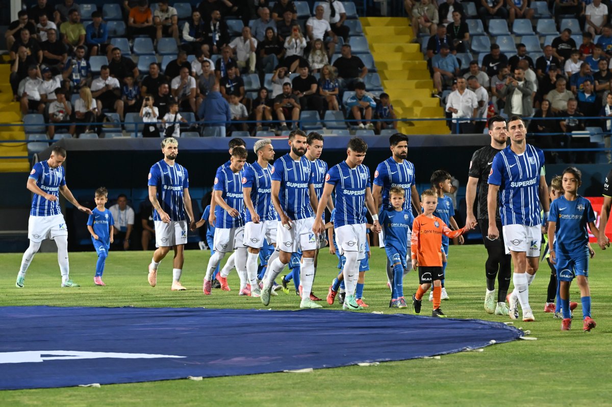 Farul - Unirea Slobozia, de la 17:30