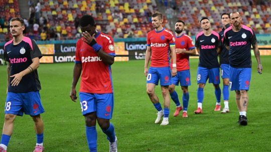 Suporterii campioanei și-au ”amendat” favoriții la meciul cu Oțelul! Ce s-a întâmplat pe Arena Națională duminică seară