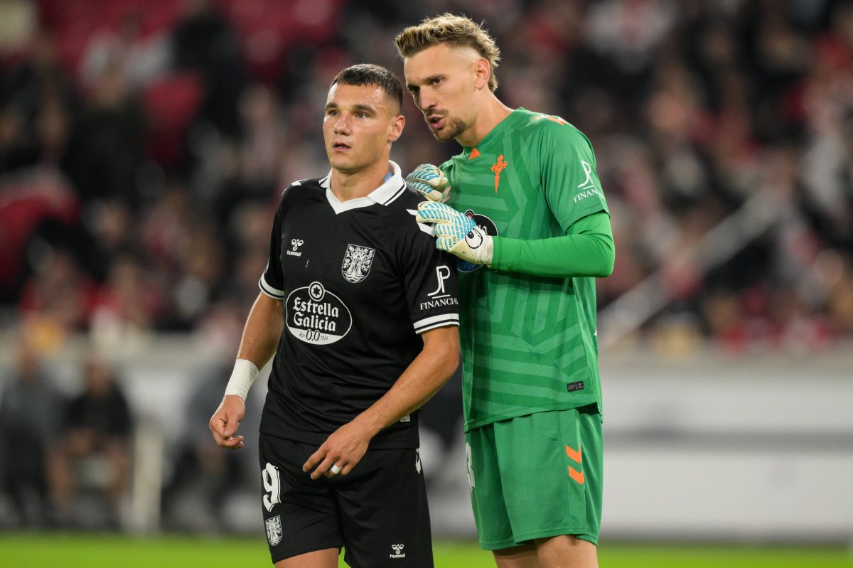 Ionuț Radu și Ferran Jutgla, fostul jucător de la Club Brugge și FC Barcelona