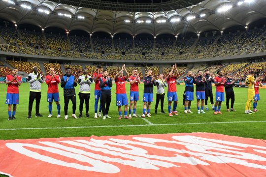 OUT de la FCSB! Gigi Becali s-a săturat: ”Parcă e pe altă planetă”. Campioana i-a găsit înlocuitor în Superligă