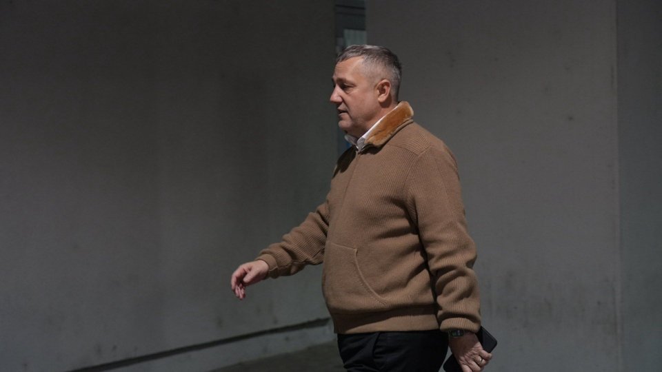 Prunea a rămas blocat după ce a văzut mesajele trimise de Mihai Rotaru lui Decebal Rădulescu