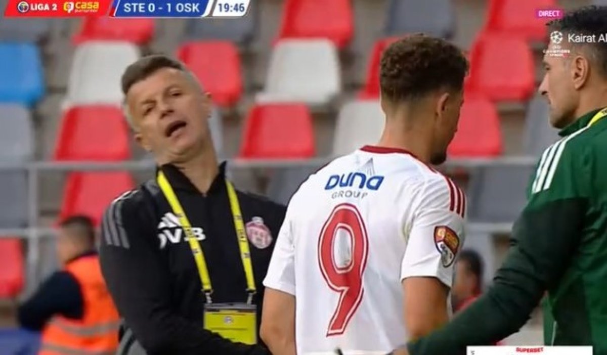 Ovidiu Burcă l-a certat pe jucător, după schimbare
