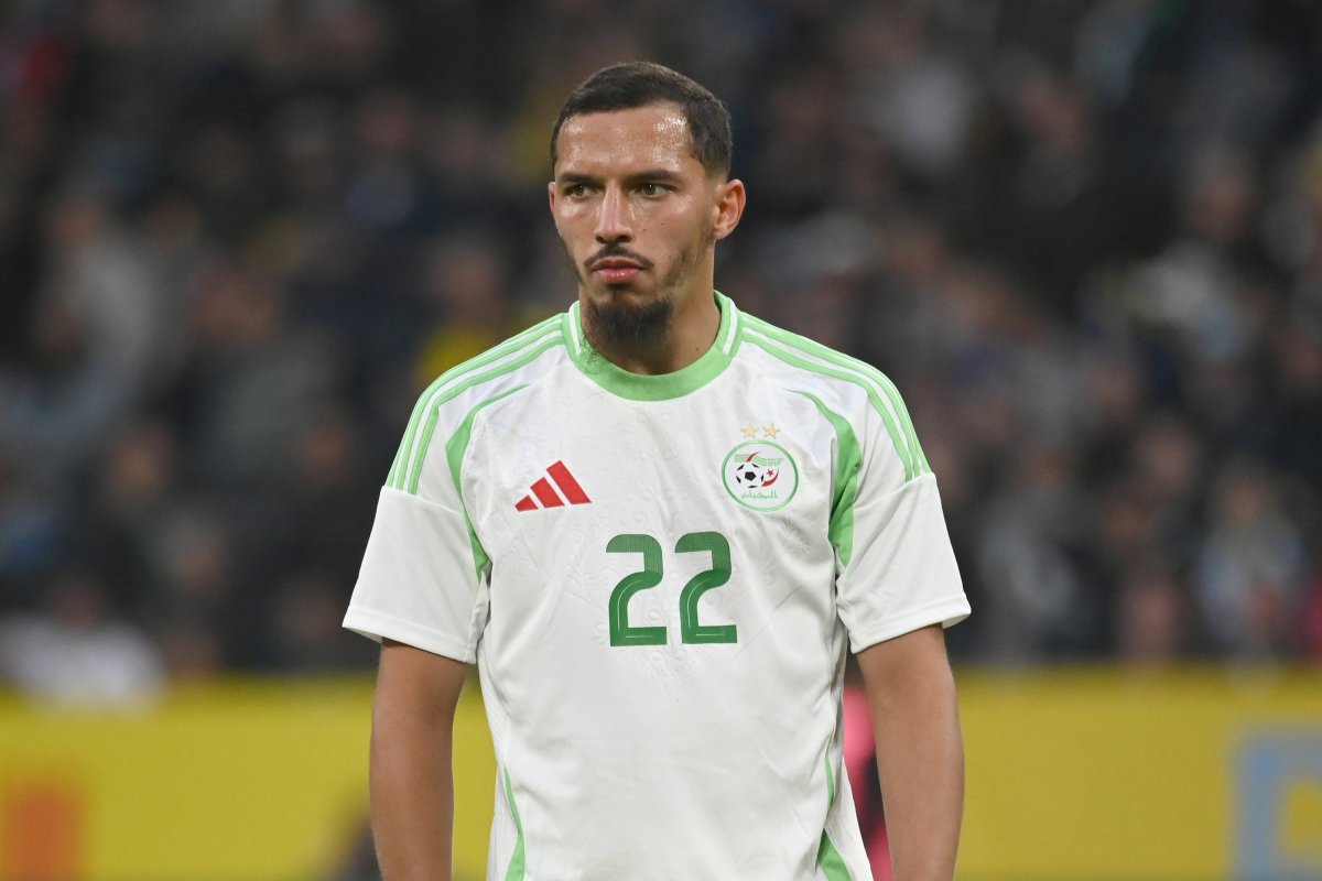 Bennacer a semnat cu Dinamo Zagreb