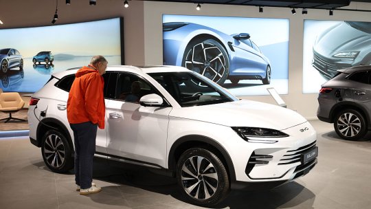 BYD își revizuiește în picaj obiectivul de vânzări 2025. Ce spune această mișcare despre viitorul industriei EV