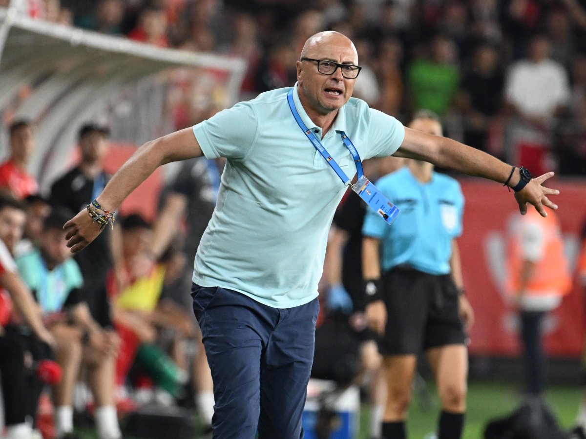 Leo Grozavu a fost numit antrenor la FC Botoșani la începutul anului, după demiterea lui Liviu Ciobotariu