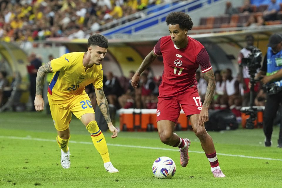 Dennis Man a semnat în această vară cu PSV, în campionatul Olandei