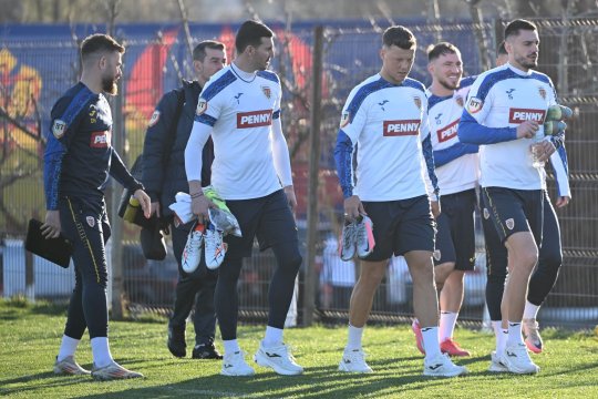 Avertisment pentru Mirel Rădoi, în cazul lui Adrian Rus: ”E un fotbalist foarte ciudat!”