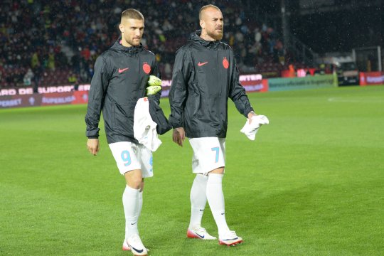 Vești bune pentru fanii lui FCSB! Charalambous a făcut anunțul despre situația lui Alibec și Bîrligea