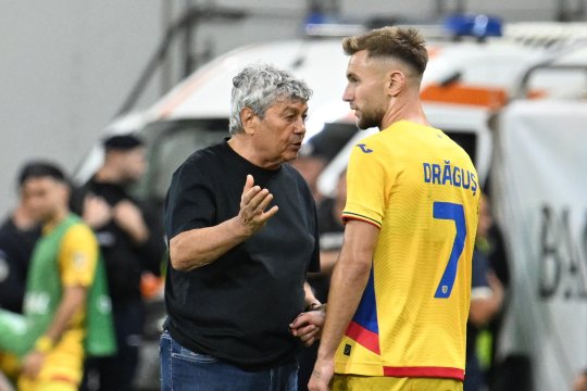 Mircea Lucescu a pierdut vestiarul României! Dezvăluiri uluitoare din culise: ”Jucătorii nu îl mai respectă! El spune o chestie, uită, stafful trage să îl acopere”