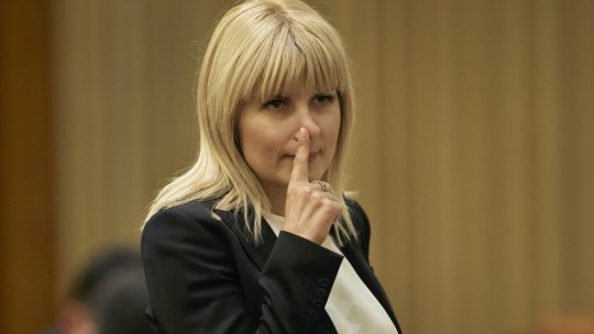 Ioan Varga, răspuns necruțător pentru Elena Udrea: ”Minte, a prostit o grămadă de lume! A încercat să mă șantajeze, va răspunde, a înșelat peste 200 de familii”