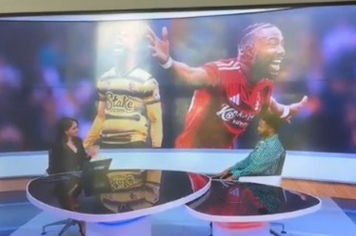 Emmanuel Dennis a oferit un moment amuzant la unul dintre posturile importante din Anglia