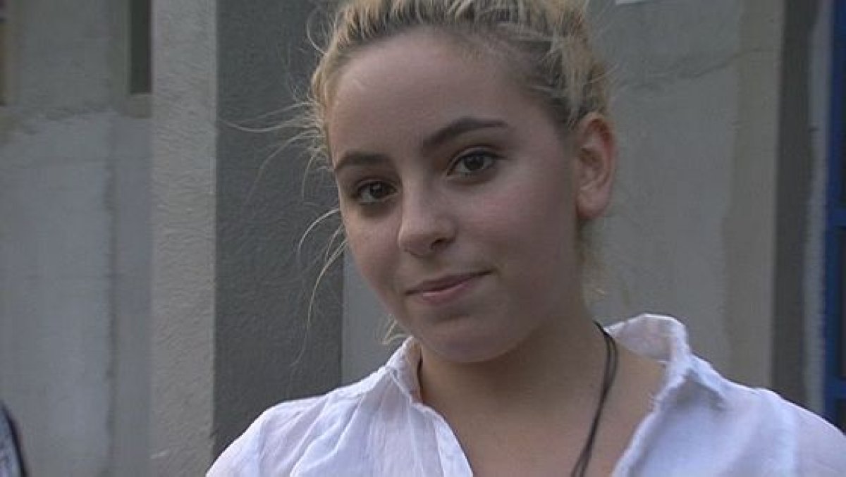 Andra a fost adoptată de familia Prunea
