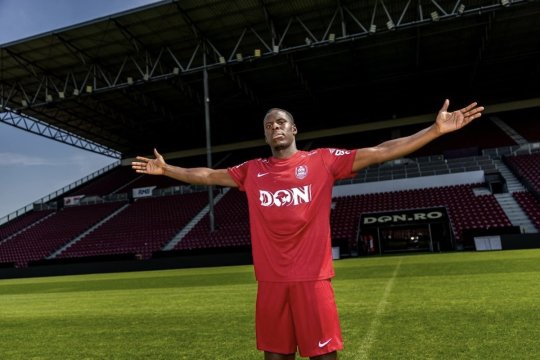 CFR Cluj și Kurt Zouma și-au spus adio! Fostul jucător de la Chelsea a plecat din Gruia