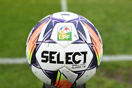 Echipa din România, în degringoladă: 12 jucători și antrenorul au plecat deja! Președintele este următorul vizat