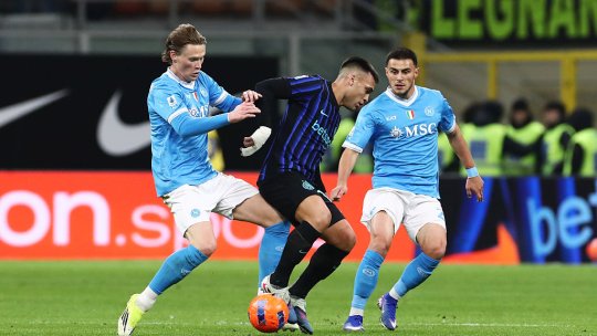 Inter - Napoli 2-2. Echipa lui Chivu ratează șansa de a se distanța în fruntea clasamentului. Dubla lui McTominay îi salvează pe oaspeți