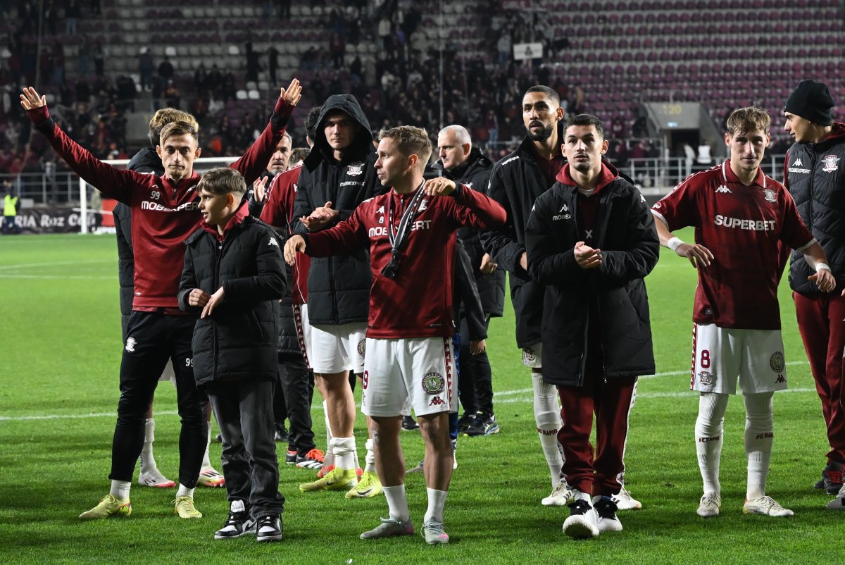 Rapid a vândut un jucător în SuperLiga. Cine a obținut semnătura fotbalistului