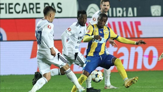 Jucători din SuperLigă folosiți pe post de marionete în disputele politice. ”Perverși sunt oamenii aceștia! Tertipuri stupide. Dezgustător”