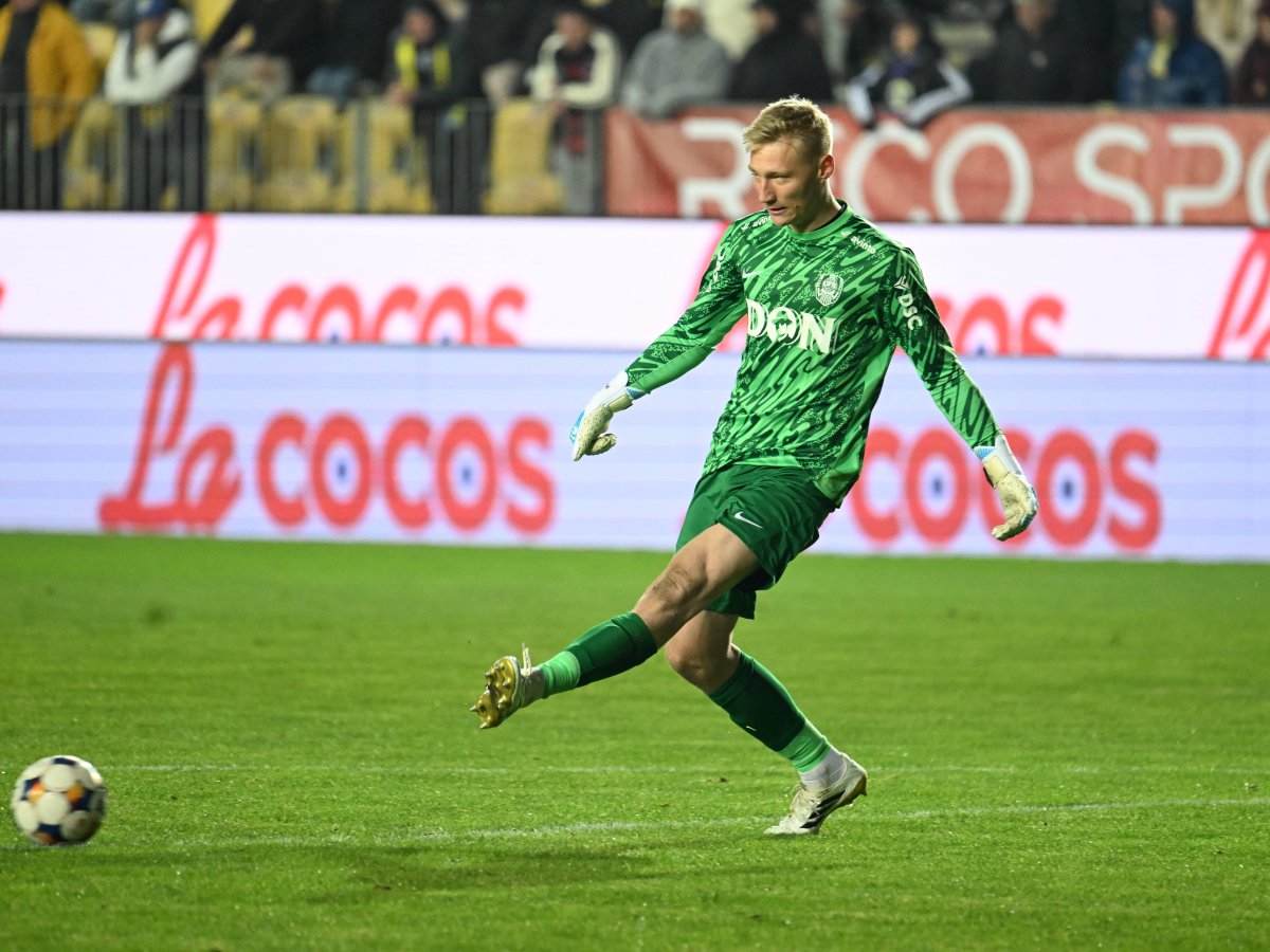 Hindrich are în total 78 de meciuri pentru CFR Cluj în toate competițiile