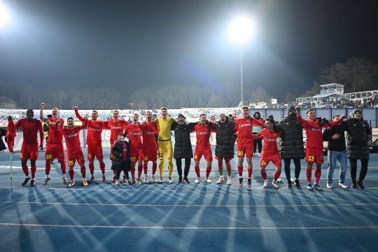 Fostul jucător de la FCSB are o ofertă din China, dar așteaptă și alte propuneri