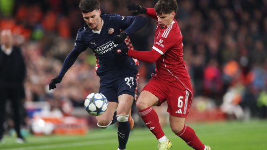 Fostul jucător de la PSV îl laudă pe Dennis Man: ”Ar avea șanse să ajungă din nou în top cinci campionate”