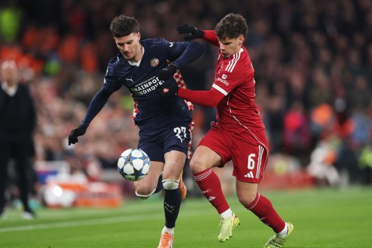 Fostul jucător de la PSV îl laudă pe Dennis Man: ”Ar avea șanse să ajungă din nou în top cinci campionate”