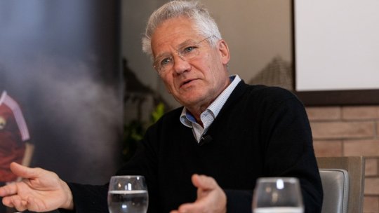 Bölöni l-a făcut praf și pe fostul selecționer al României: ”Săracul era bâtă!”. Fostul jucător de la Dinamo a intervenit: ”Puteai să rămâi în străinătate!”