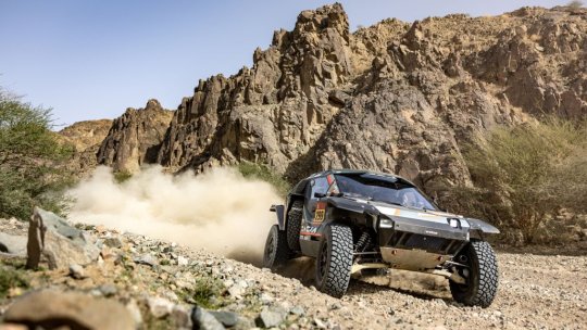 Dakar 2026, etapa 12: Nasser Al-Attiyah egalează recordul de victorii de etapă și e gata să scrie istorie pentru Dacia