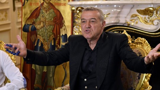 Atac devastator la adresa lui Gigi Becali: ”Ultima secătură! Așa-zisul om al lui Dumnezeu dă bani furați popilor”