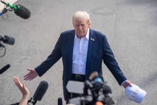 Donald Trump, asemănat cu un patron din SuperLigă: ”Nu ajungi la el”