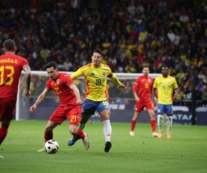 BREAKING | Rivala din SuperLiga 'încearcă să îl deturneze' pe Moruțan din drumul spre Rapid: 'Așa am auzit'