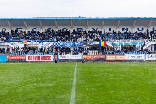 Primarul a spus pe ce stadion ar putea juca echipa în sezonul viitor, iar suporterii ”au luat foc”: ”E o palmă! Nicio urmă de respect”