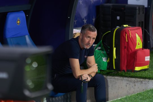 FCSB a decis: nu-l vinde pe Ștefan Târnovanu pentru 3.000.000 de euro