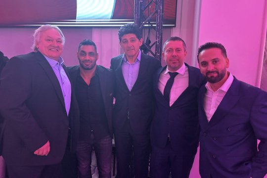 Fostul fotbalist român și-a făcut implant de păr după ce și-a înșelat soția: ”Ea nici nu știe! I-am zis că de asta merg acolo, am fost nevoit să arăt dovada”