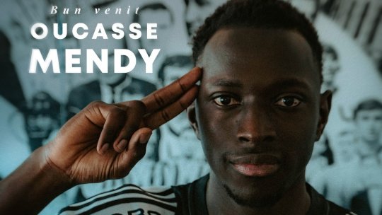 OFICIAL | Anunțat ca transferat la CFR Cluj, fotbalistul a semnat cu rivala Universitatea