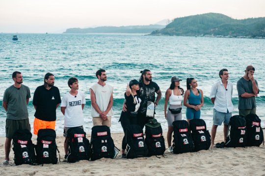 A fost la Asia Express și încă nu poate trece peste ce a văzut: ”Și-a dat jos soția care alăpta jos din mașină”