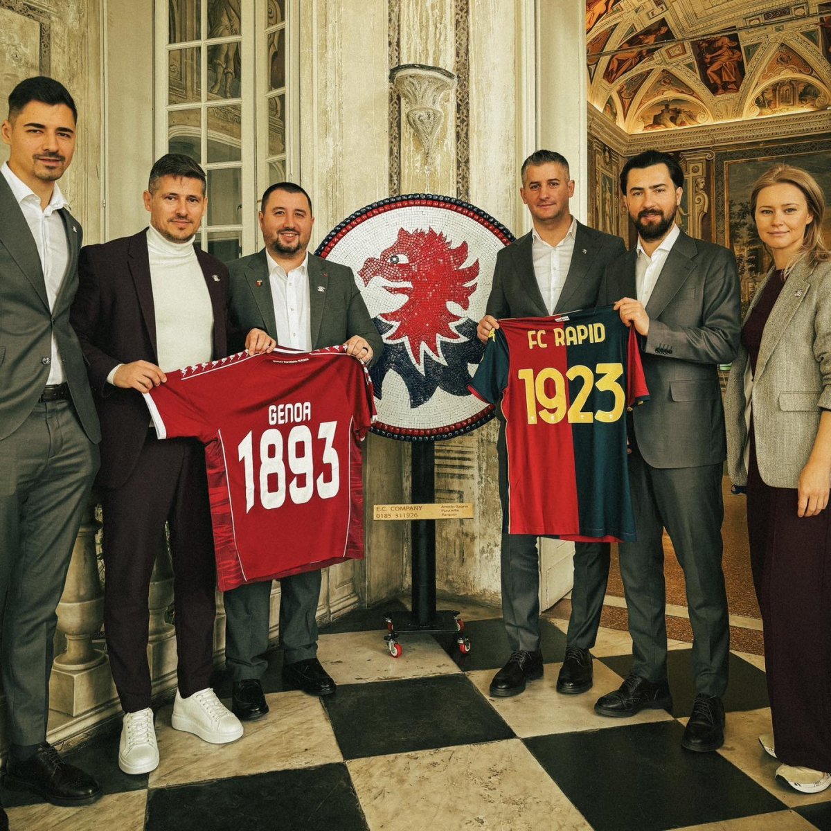 Fotografia care a generat reacții de nemulțumire pentru marea parte a suflării rapidiste