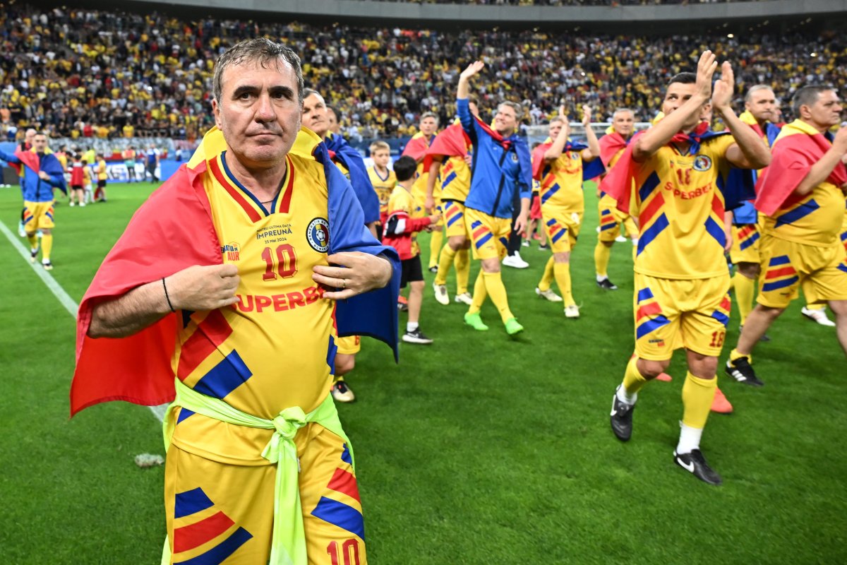 Gică Hagi, la meciul de retragere al Generației de Aur