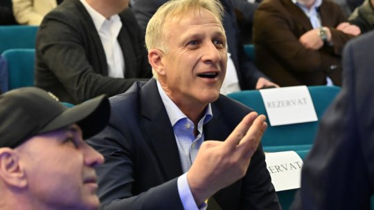 Emil Săndoi a numit principala favorită la titlu din SuperLiga: ”Am fost unul dintre primii care au spus-o”