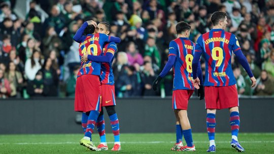 Lovitură pentru FC Barcelona! Omul de bază al lui Hansi Flick s-a accidentat. Cât va lipsi de pe teren