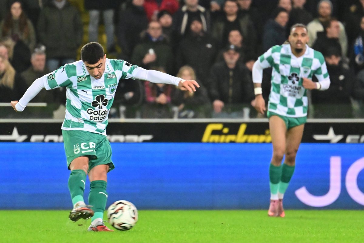 Vin întăriri din Belgia pentru Marius Șumudică