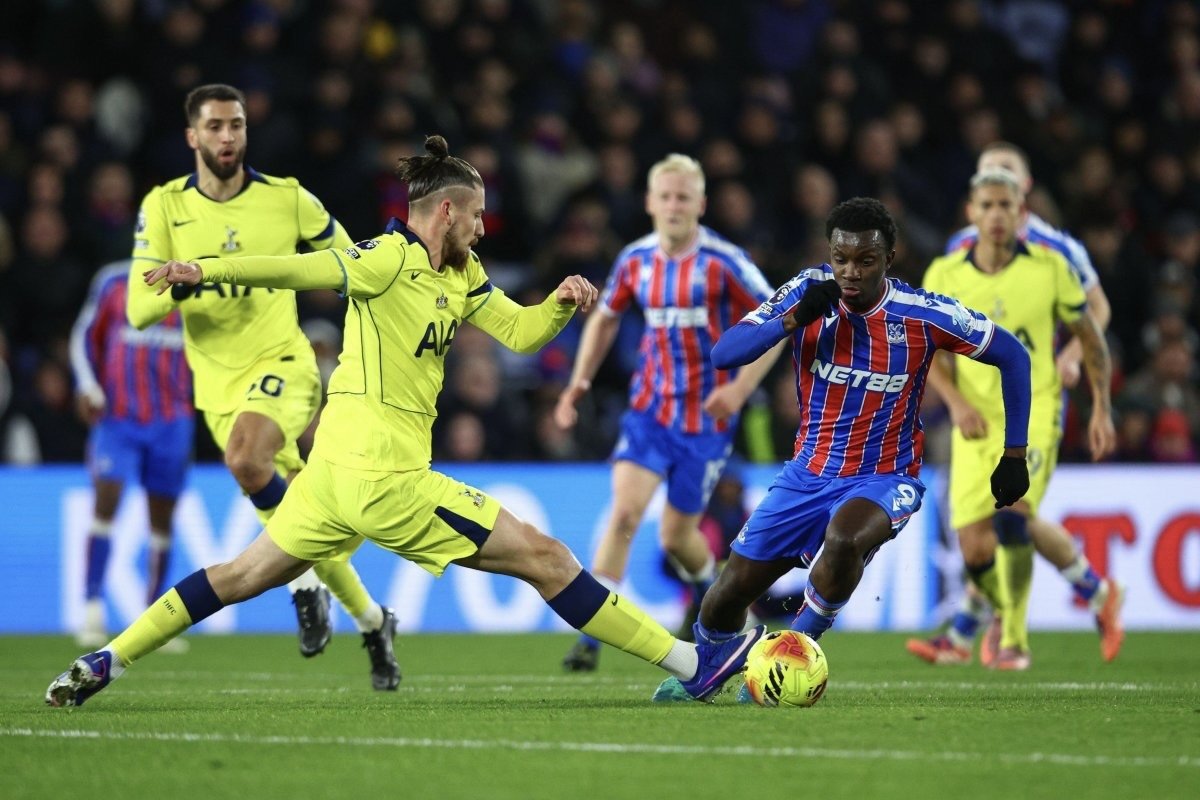 Radu Drăgușin a mai jucat la Juventus, Sampdoria și Genoa