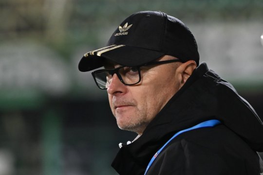 Leo Grozavu, atac fără precedent: ”Bîrsan are 100 de meciuri arbitrate la Craiova, zici că voia să ne bată! Ne pun unii pumnul în gură, vin ca polițiștii”