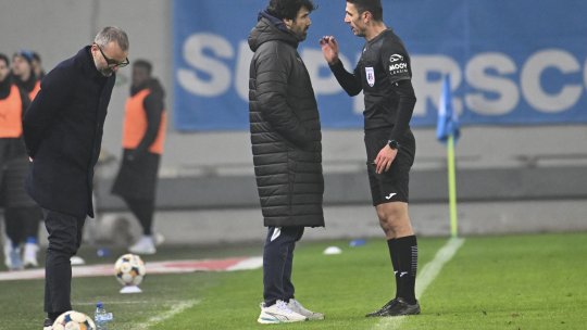 Bîrsan i-a arătat cartonașul galben lui Coelho dintr-un motiv uluitor: ”Asta e tot”