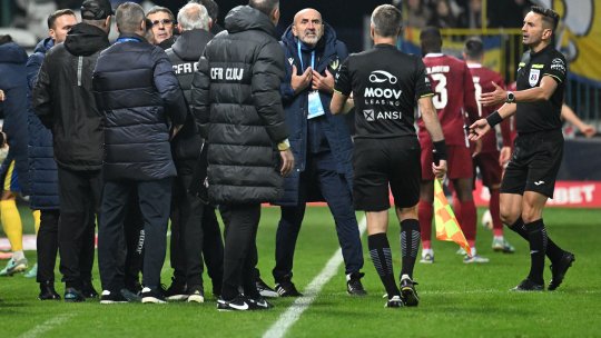 Antrenorul din SuperLigă și-a desființat jucătorii: ”Degeaba ne antrenăm! Probabil vom face cadouri în continuare”. Ce a spus despre demisie