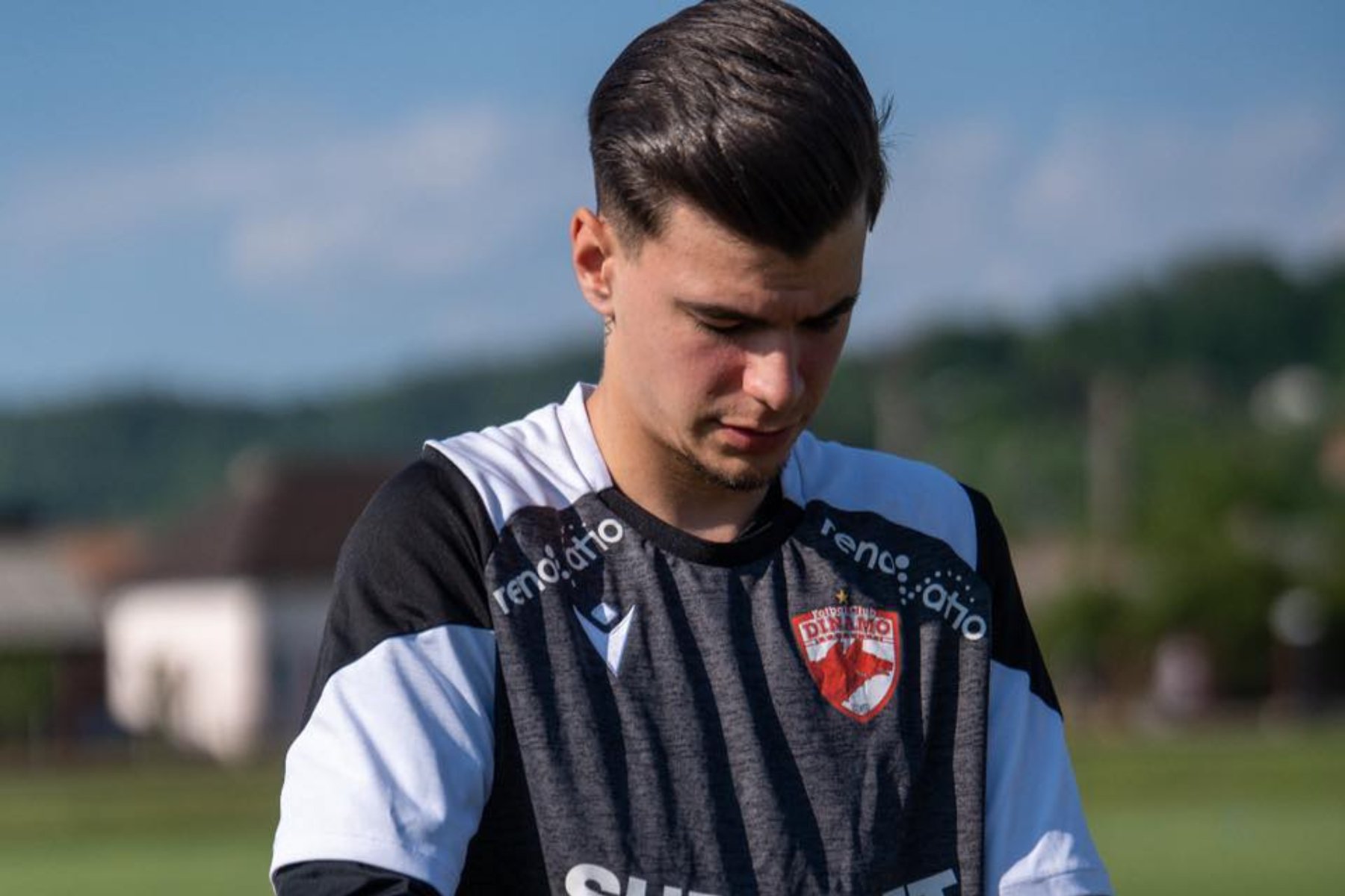 Tatăl unui jucător al lui Dinamo a fost reținut de procurori. Este acuzat de fapte grave | SuperLiga